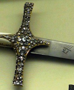 جنگ افزار سنتی