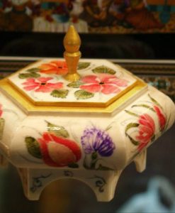 نقاشی روی استخوان