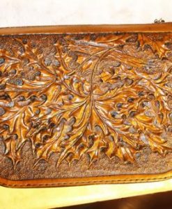 حکاکی روی چرم