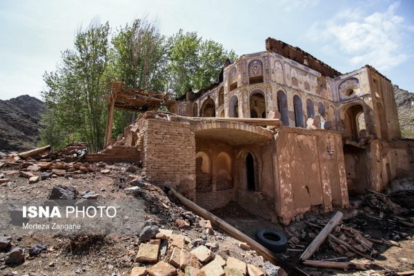 کاخ سرهنگ آباد