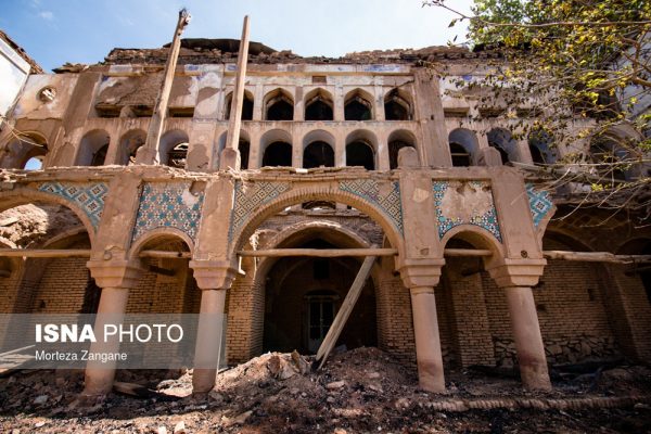 کاخ سرهنگ آباد