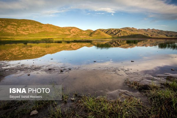 دریاچه نئور