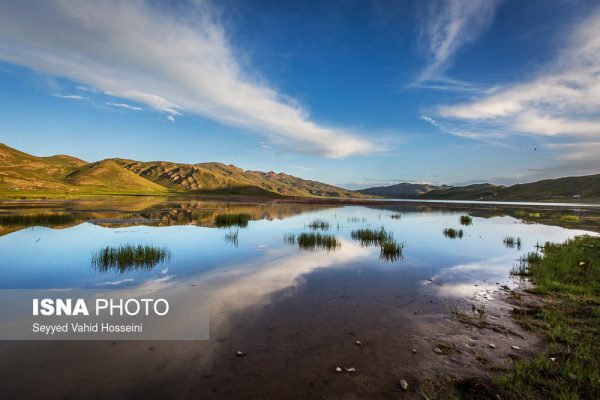 دریاچه نئور