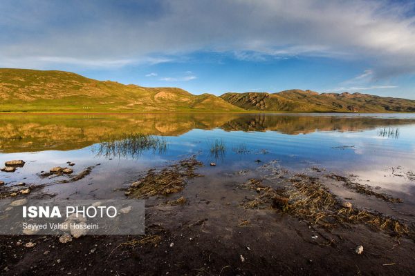 دریاچه نئور