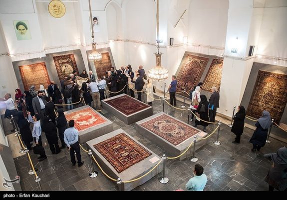 قالیچه های کاخ گلستان