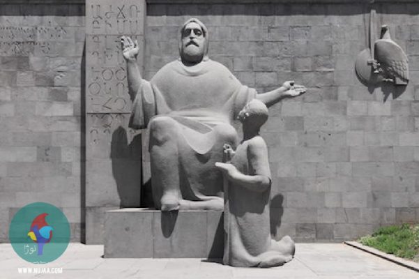 لیلیت تریان