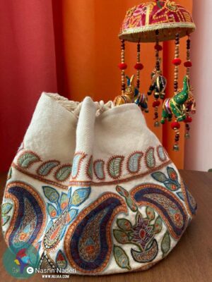 نسرین نادری