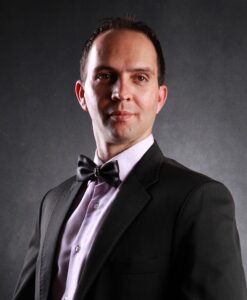 مهدی اسحاقی قالیباف