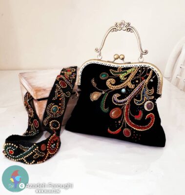 آزاده فاروقی