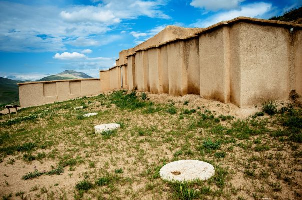 تپه زیویه گنکه سوراخ سقز