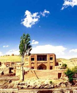 روستای پیر تاج